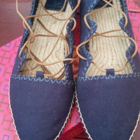 Tory Burch Denim shoes - Picture 4 of 6